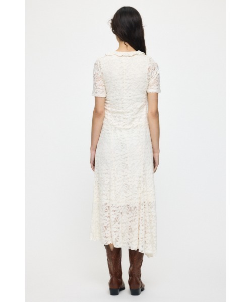 MOUSSY(マウジー)の「CUT LACE ASYMMETRY ドレス(ワンピース・レディース・ダークブラウン/アイボリー/ブラック・1/2)」の11枚目の写真