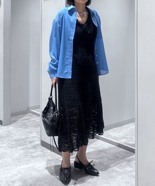 MOUSSY(マウジー)の「CUT LACE ASYMMETRY ドレス(ワンピース・レディース・ダークブラウン/アイボリー/ブラック・1/2)」の21枚目の写真
