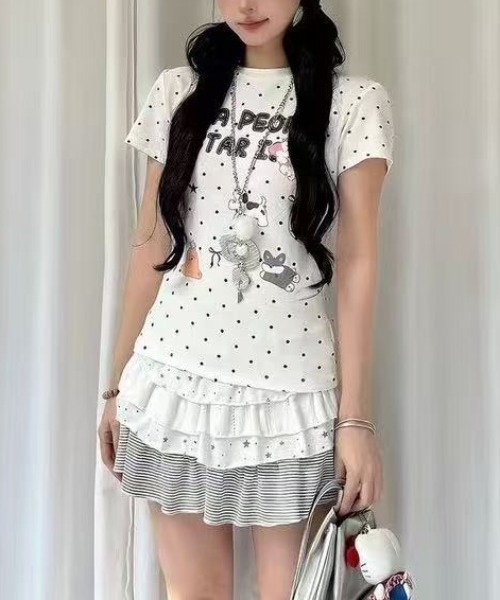 Achic(アシック)の「ドット×キャラクタープリント コンパクトTシャツ(Tシャツ/カットソー・レディース・ホワイト・M)」の6枚目の写真