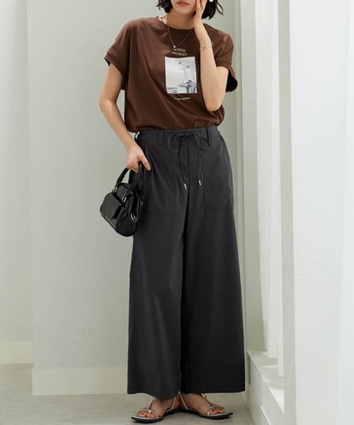 BELLUNA PLUS（ベルーナ）の「サラリ綿混！ゆったりドルマンプルオーバー（Tシャツ/カットソー・レディース・グレイッシュブルー/ピンク/オフホワイト/ブラウン/チャコール・X-LARGE/MEDIUM/LARGE）」の21枚目の写真