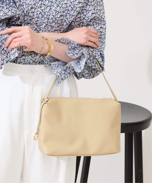 SLOBE IENA(スローブイエナ)の「《WEB限定カラーあり/追加》SLOBE スクエアハンドルバッグ(ハンドバッグ・レディース・ブラック/ベージュ・FREE)」の11枚目の写真