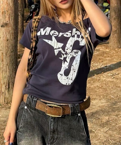 Vipoa(ヴィポア)の「AmericanロゴワンショルTシャツ(Tシャツ/カットソー・レディース・イエロー/ネイビー/グレー/ホワイト・FREE)」の14枚目の写真