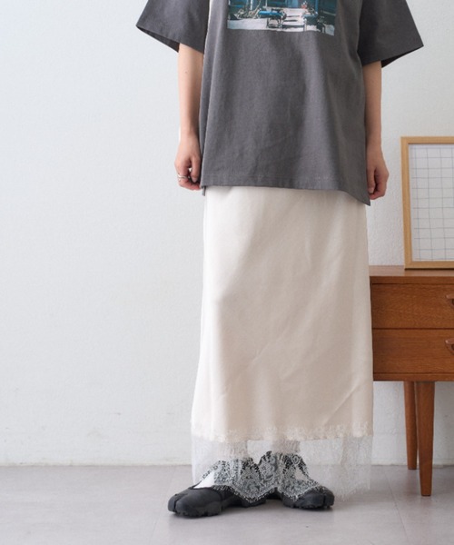 CIAOPANIC TYPY(チャオパニックティピー)の「【レイヤードとしても活躍/無地・ドット柄】裾レースサテンバイアススカート(スカート・レディース・オフホワイト/ブラック/ブラック系その他・MEDIUM/SMALL)」の16枚目の写真
