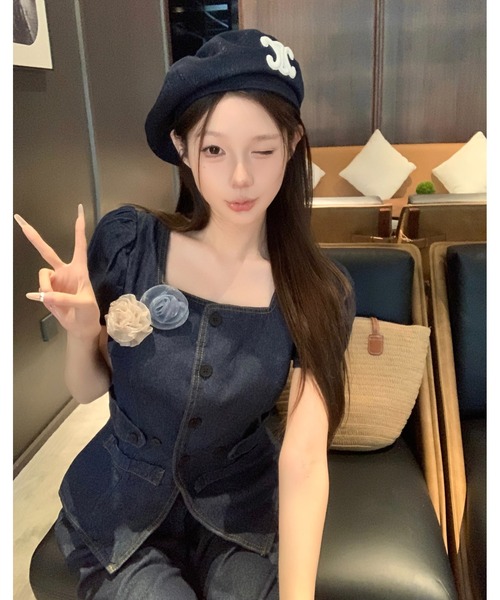FAVORITO(ファヴォリート)の「デニムトップスワイドパンツセットアップ(セットアップ・レディース・ダークブルー・S/M/L/XL)」の4枚目の写真