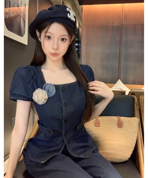 FAVORITO(ファヴォリート)の「デニムトップスワイドパンツセットアップ(セットアップ・レディース・ダークブルー・S/M/L/XL)」の5枚目の写真
