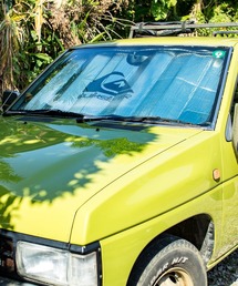 Quiksilver（クイックシルバー）の「QUIKSILVER MW SUNSHADE サンシェード 日除けカバー 遮熱シート カー用品【2026年夏モデル】（その他小物）」