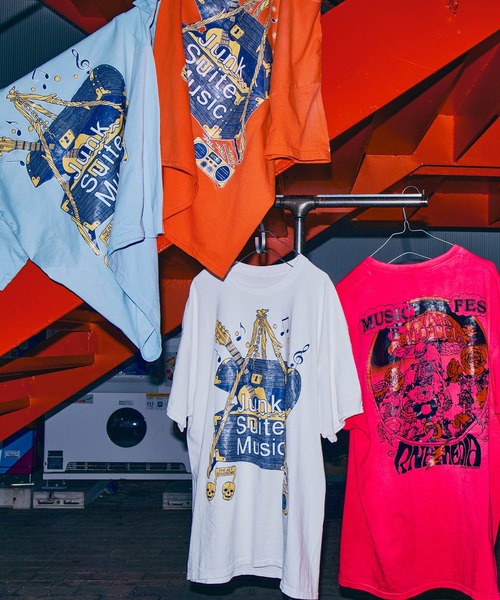 RNA(アールエヌエー)の「M2699 【PINKMOTEL】トレジャープリントTEE(Tシャツ/カットソー・レディース・オレンジ/ライトブルー/レッドパープル/ホワイト・MEDIUM)」の22枚目の写真