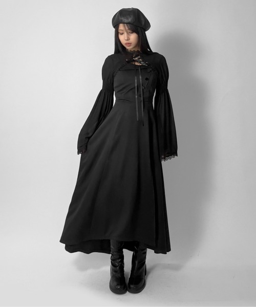 LVEU.（ラブユ.）の「【LVEU.】フレアスリーブレースアップトップス / トップス カットソー レイヤード レース シアー シースルー レースアップ リボン ZOZOTOWN限定（Tシャツ/カットソー・レディース・ブラック・FREE）」の8枚目の写真