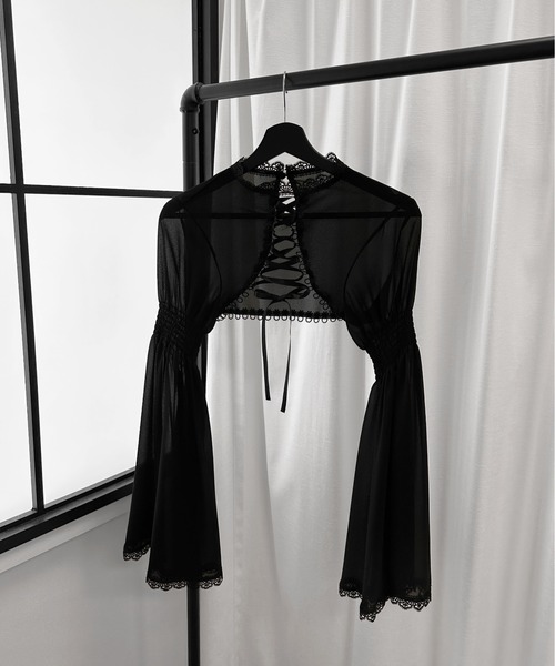 LVEU.（ラブユ.）の「【LVEU.】フレアスリーブレースアップトップス / トップス カットソー レイヤード レース シアー シースルー レースアップ リボン ZOZOTOWN限定（Tシャツ/カットソー・レディース・ブラック・FREE）」の11枚目の写真