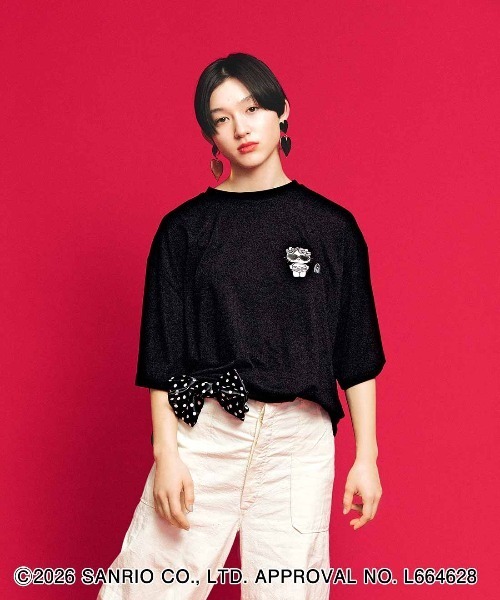 MEDE19F(メデジュウキュウ)の「MEDE19F HELLO KITTY トコナツを感じるプリントTシャツ(Tシャツ/カットソー・レディース・ホワイト・L/M)」の2枚目の写真