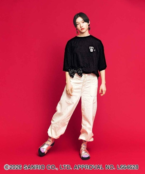 MEDE19F(メデジュウキュウ)の「MEDE19F HELLO KITTY トコナツを感じるプリントTシャツ(Tシャツ/カットソー・レディース・ホワイト・L/M)」の3枚目の写真
