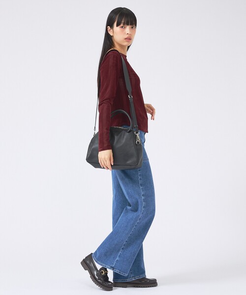 YArKA(ヤーカ)の「【YArKA/ヤーカ】レザーボストンバッグM/バッグ/ショルダー(ショルダーバッグ・レディース・ブラック・フリー)」の3枚目の写真