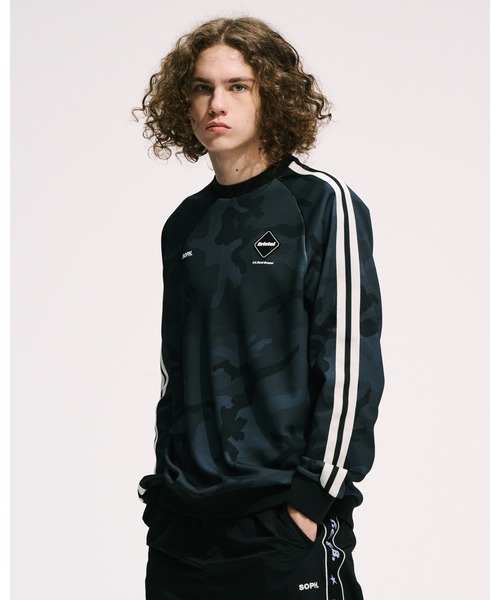 F.C.Real Bristol(エフシーレアルブリストル)の「TRAINING TRACK CREWNECK TOP(その他トップス・メンズ・カモフラージュ/ブラック/ピンク・XX-LARGE/X-LARGE/MEDIUM/SMALL/LARGE)」の6枚目の写真