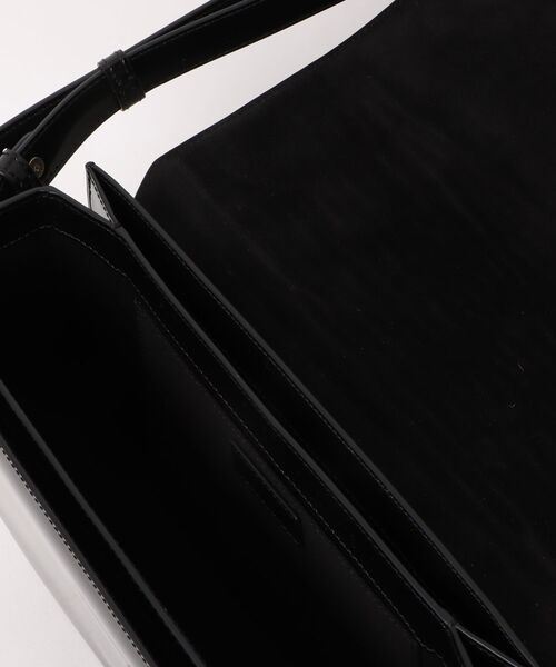 A.P.C.（アーペーセー）の「LE B-SIDE（ショルダーバッグ・レディース・ブラック・ONESIZE）」の4枚目の写真