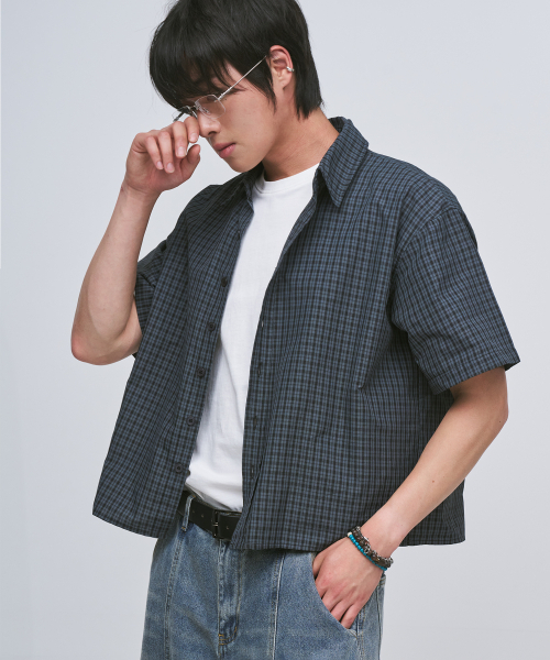 PLACESTUDIOMAN(プレイススタジオメンズ)の「ザシティナードコージーセミクロップオーバーサイズコットンチェック半袖シャツ_2COLOR(シャツ/ブラウス・メンズ・チャコール/ベージュ・FREE)」の5枚目の写真