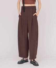 soft barrel slacks(ソフトトバレルスラックス)