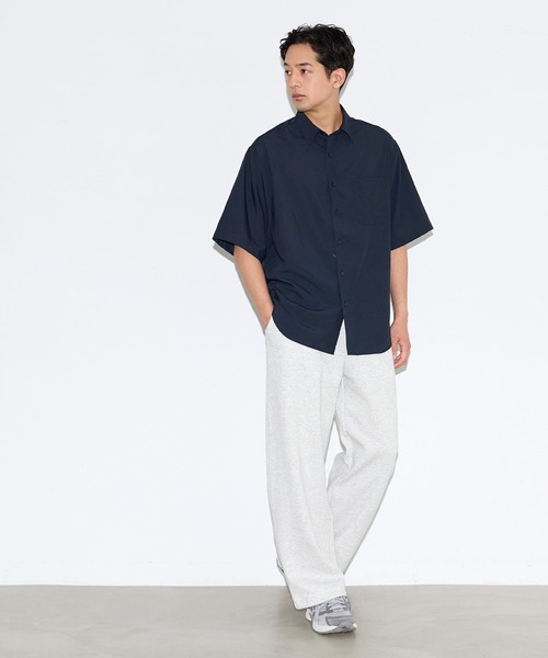 coca(coca)(コカ)の「ポリエステルブロードリラックス半袖シャツ(シャツ/ブラウス・メンズ・イエロー/ネイビー/ブラウン/ライトグリーン・L/M/XL)」の19枚目の写真