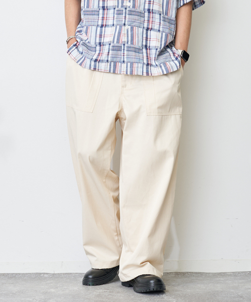 B.C STOCK(ベーセーストック)の「TCチノベイカーパンツ(その他パンツ・メンズ・カーキ/アイボリー・MEDIUM/LARGE)」の20枚目の写真
