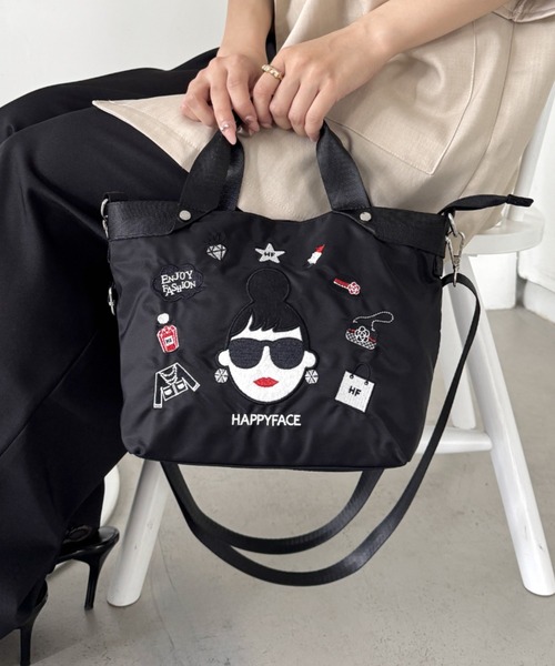 HAPPY FACE(ハッピーフェイス)の「エマ新刺繍2WAYショルダーBK(ショルダーバッグ・レディース・ブラック・ONE SIZE)」の1枚目の写真