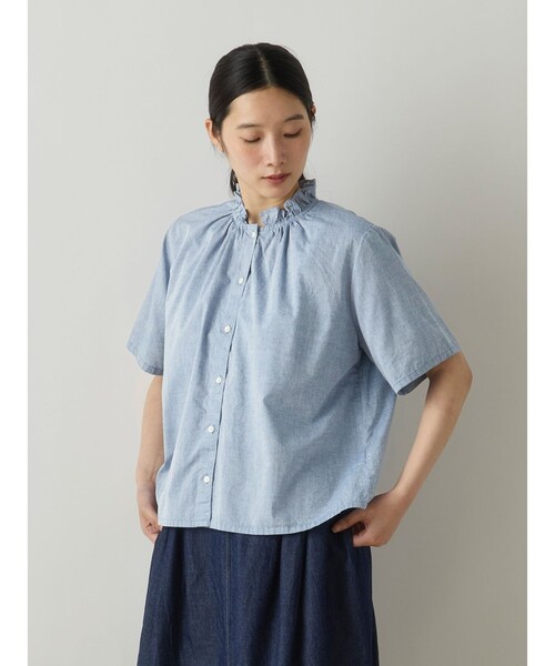 MidiUmi(ミディウミ)の「MidiUmi シャンブレーフリルシャツ(シャツ/ブラウス・レディース・ライトブルー/ブルー系その他/ブルー/ネイビー/ブラック系その他/ホワイト系その他/オフホワイト・FREE)」の17枚目の写真