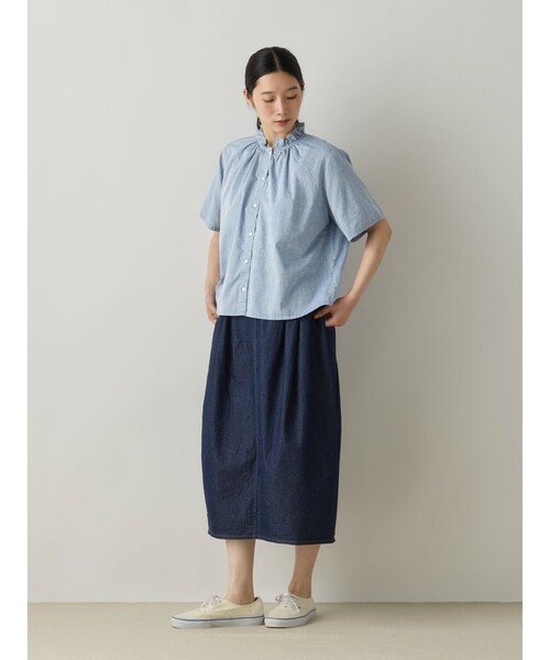 MidiUmi(ミディウミ)の「MidiUmi シャンブレーフリルシャツ(シャツ/ブラウス・レディース・ライトブルー/ブルー系その他/ブルー/ネイビー/ブラック系その他/ホワイト系その他/オフホワイト・FREE)」の22枚目の写真