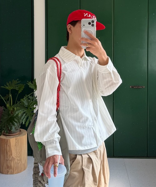 SELAN(セラン)の「【ユニセックス】ショート丈ワンポイントバック刺繍シャツ(シャツ/ブラウス・メンズ・ブラック系/ホワイト系その他/ブルー/ブルー系/ホワイト・MEDIUM/LARGE)」の3枚目の写真
