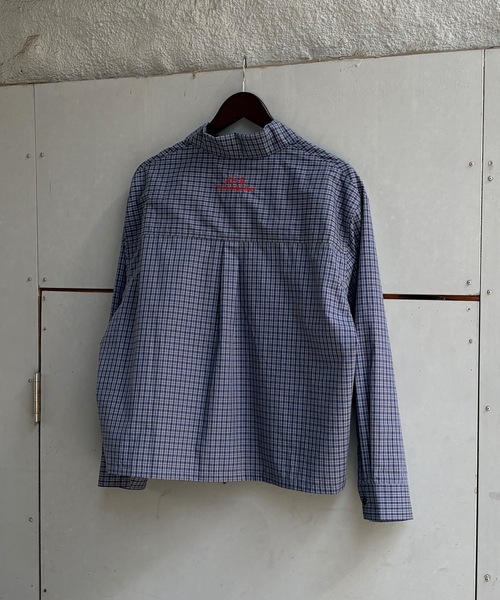 SELAN(セラン)の「【ユニセックス】ショート丈ワンポイントバック刺繍シャツ(シャツ/ブラウス・メンズ・ブラック系/ホワイト系その他/ブルー/ブルー系/ホワイト・MEDIUM/LARGE)」の9枚目の写真