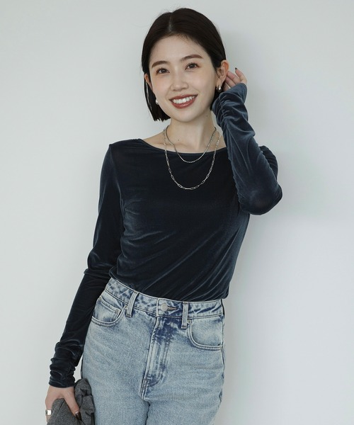 anuans(アニュアンス)の「シアーカットベロアバックオープントップス(Tシャツ/カットソー・レディース・ブラック/ブルー系その他/ブラウン/ピンク・FREE)」の1枚目の写真