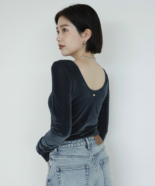 anuans(アニュアンス)の「シアーカットベロアバックオープントップス(Tシャツ/カットソー・レディース・ブラック/ブルー系その他/ブラウン/ピンク・FREE)」の16枚目の写真