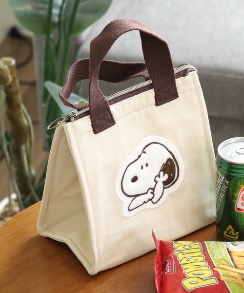 SNOOPY(スヌーピー)の「SNOOPY スヌーピー ランチトートM 保冷(トートバッグ・レディース・ライトベージュ・FREE)」の8枚目の写真