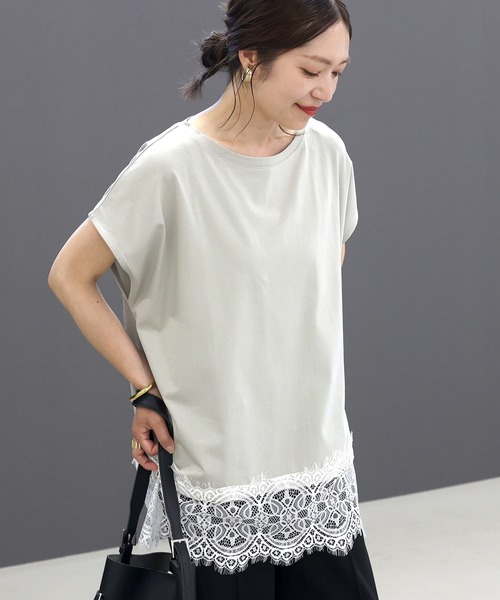 Aletta vita(アレッタビータ)の「汗染み防止加工裾レースプルオーバー(Tシャツ/カットソー・レディース・ブラック/チャコール/ライトグレー・M)」の2枚目の写真