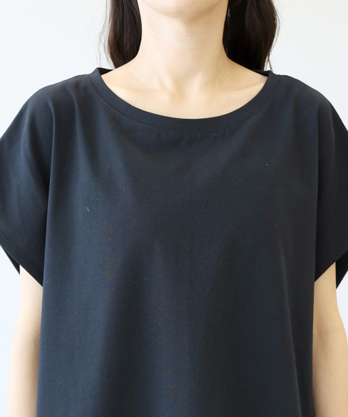 Aletta vita(アレッタビータ)の「汗染み防止加工裾レースプルオーバー(Tシャツ/カットソー・レディース・ブラック/チャコール/ライトグレー・M)」の13枚目の写真