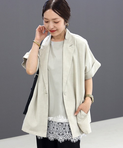 Aletta vita(アレッタビータ)の「汗染み防止加工裾レースプルオーバー(Tシャツ/カットソー・レディース・ブラック/チャコール/ライトグレー・M)」の9枚目の写真