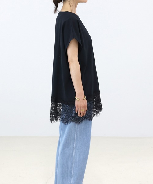 Aletta vita(アレッタビータ)の「汗染み防止加工裾レースプルオーバー(Tシャツ/カットソー・レディース・ブラック/チャコール/ライトグレー・M)」の18枚目の写真