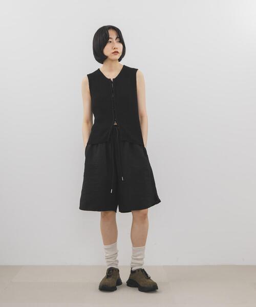 KBF(ケイビーエフ)の「ウエストコードショートパンツ(その他パンツ・レディース・ベージュ/ブラック・ONE)」の13枚目の写真