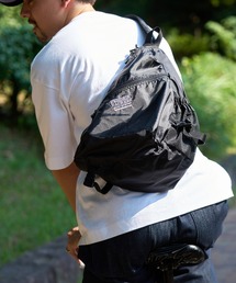 FREDRIK PACKERS(�t���h���b�N�p�b�J�[�Y)�́yFREDRIK PACKERS�zACCORD SLING(�V�����_�[�o�b�O)