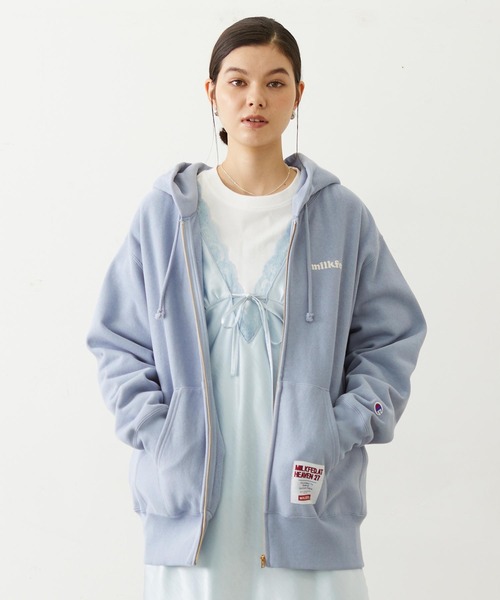 MILKFED.(ミルクフェド)の「MILKFED×CHAMPION SWEAT ZIP HOODIE(パーカー・レディース・オートミール/ブラウン/ブラック/ライトブルー/ライトピンク・S/M)」の5枚目の写真