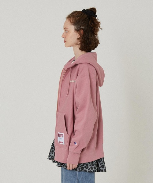 MILKFED.(ミルクフェド)の「MILKFED×CHAMPION SWEAT ZIP HOODIE(パーカー・レディース・オートミール/ブラウン/ブラック/ライトブルー/ライトピンク・S/M)」の9枚目の写真