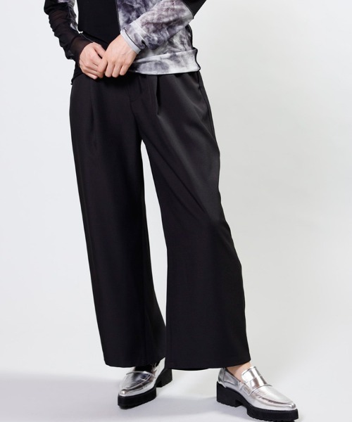 OSMOSIS(オズモーシス)の「バックラップパンツ(その他パンツ・レディース・グレー/ブラウン/ブラック・ONE SIZE)」の1枚目の写真