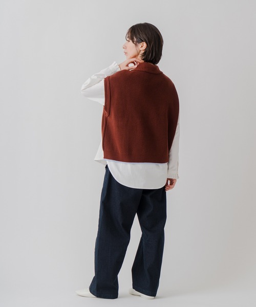 Kelen(ケレン)の「「KELEN / ケレン」バイカラースリットニットベスト(ニット/セーター・レディース・ブラウン/ネイビー/チャコールグレー・FREE)」の13枚目の写真