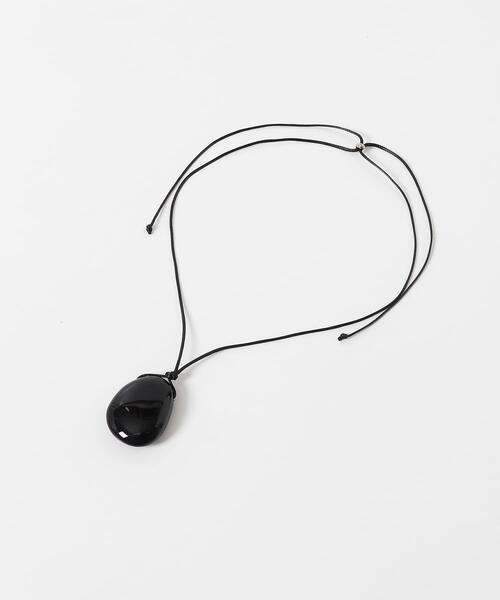 SENSE OF PLACE by URBAN RESEARCH(センスオブプレイスバイアーバンリサーチ)の「『WEB/一部店舗限定』レザーコードストーンネックレス(ネックレス・レディース・ブラック・ONE)」の6枚目の写真