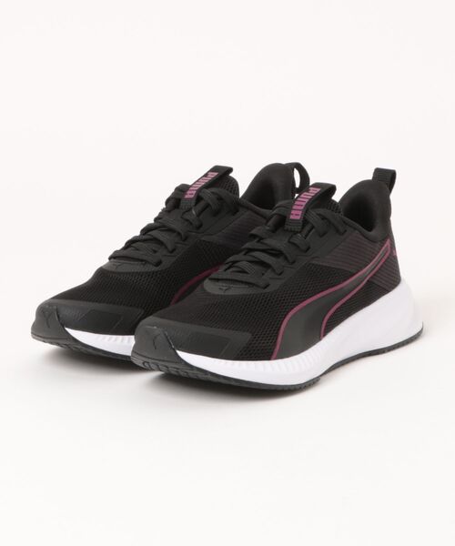 PUMA（プーマ）の「《PUMA》フライヤー LITE 4（スニーカー・メンズ・ピンク系その他/ブラック系その他/ホワイト/ブラック×ホワイト/ブラック×ブラック・22.5cm/23.0cm/23.5cm/24.0cm/24.5cm/25.0cm/25.5cm/26.0cm/26.5cm/27.0cm/27.5cm/28.0cm）」の4枚目の写真
