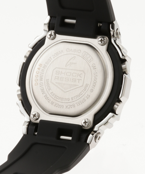 CASIO(カシオ)の「CASIO G-SHOCK GM-S5600U-1JF(アナログ腕時計・レディース・シルバー・FREE)」の3枚目の写真