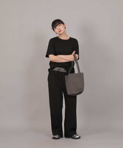 SAINTCREW(セントクルー)の「ソフトエッセンシャル起毛ワイドパンツ SEK-388 グレー/ブラック(スウェットパンツ・レディース・その他・FREE)」の5枚目の写真