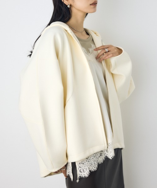 AZUL BY MOUSSY｜アズールバイマウジーのパーカー（ホワイト/白色系 