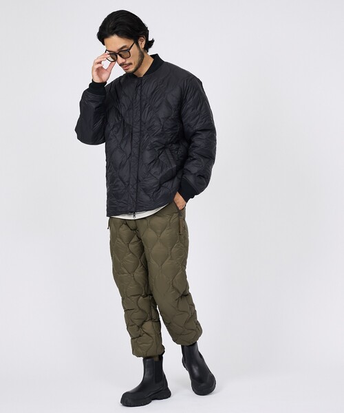 TAION(タイオン)の「【TAION / タイオン】ジャパンスペシャル リバーシブル MA-1 フェイクレザー×ダウンジャケットTAION-JK02JS-2(ブルゾン・メンズ・ブラック系その他/ブラック・L/M)」の18枚目の写真