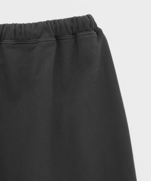 BLACKUP（ブラックアップ）の「[MADE] スパネルリベットバルーントレーニングパンツ（スウェットパンツ・レディース・ダークブラウン/チャコール・FREE）」の5枚目の写真