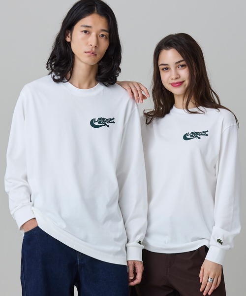 LACOSTE(ラコステ)の「ネーム&ワニロゴグラフィック長袖Tシャツ(Tシャツ/カットソー・メンズ・ブラック/ダークグリーン/オフホワイト・2/5/4/3)」の1枚目の写真