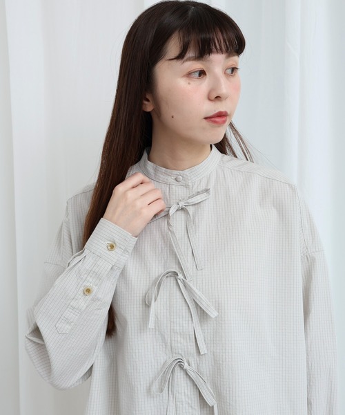 fig London(フィグロンドン)の「ribbon shirt(シャツ/ブラウス・レディース・ネイビー/ベージュ/ホワイト・FREE)」の3枚目の写真