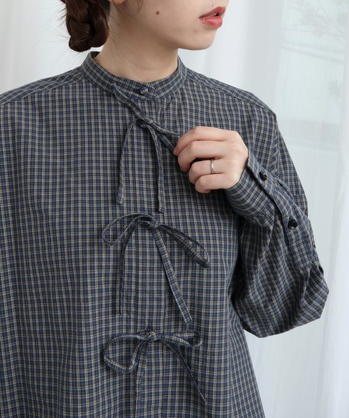 fig London(フィグロンドン)の「ribbon shirt(シャツ/ブラウス・レディース・ネイビー/ベージュ/ホワイト・FREE)」の15枚目の写真